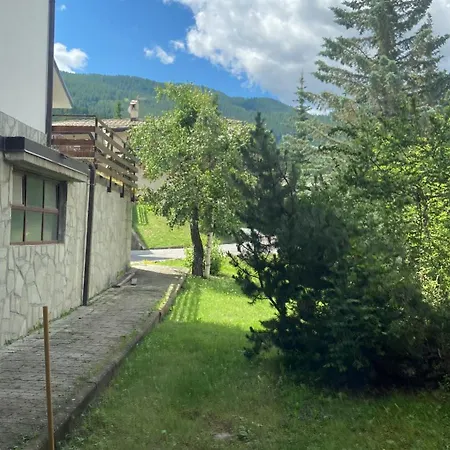 Family Sauze With Parking, 2 Bedrooms