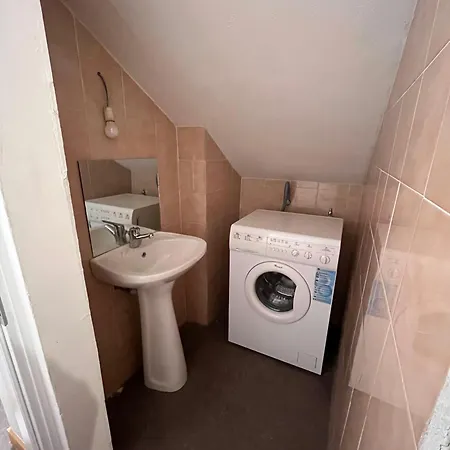 Apartamento Family Sauze With Parking, 2 Bedrooms